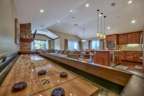 Tahoe Woods 203 at Stateline – Heavenly Slopes Lake Pets